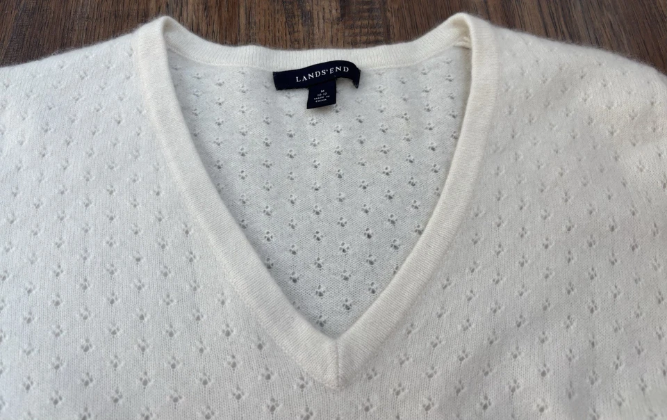 Suéter Lands' End Mujer M 100% Cachemira Pointelle Femenino Cuello en V Crema Lujo Foto 4 de 4