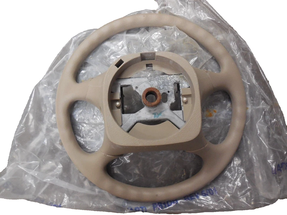 Новый из старых запасов 1996-1998 Ford Mustang руль средний Praire желтовато-коричневый - Изображение 3 из 3