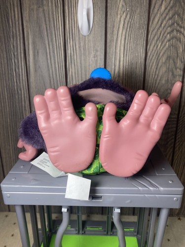Crate Creatures Big Blowout Nanners with Crate Electronic Interactive Toy 2018 - Picture 8 of 13