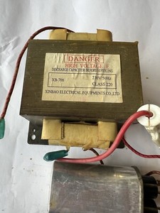 Hochspannungstransformator- XB-700; Mikrowelle AFK Modell: MW-17