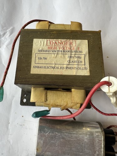 Hochspannungstransformator- XB-700; Mikrowelle AFK Modell: MW-17