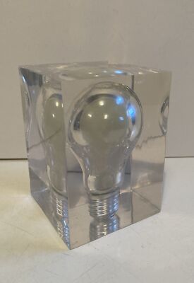 Vintage Lucite Pop Art Glühbirne Skulptur von Pierre Giraudon Leuchten im Dunkeln