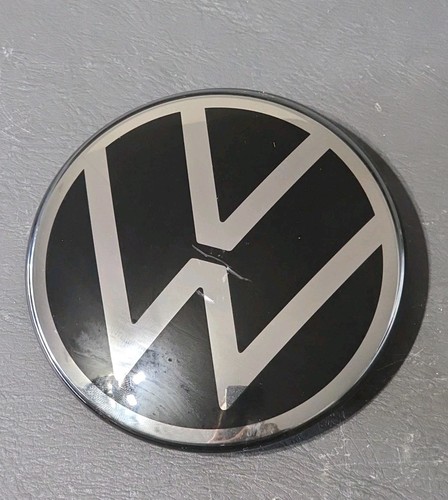 2022-2025 Volkswagen Jetta Taos Front Emblem Grill Radar OEM 5H0853601M - Bild 1 von 5