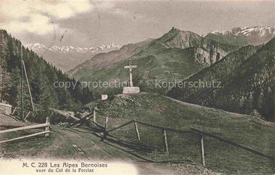 MARTIGNY Martinaco VS Panorama les Alpes Bernoises vues du Col de la Forclaz