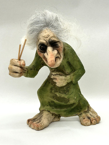 Vintage NyForm Spell-Bringing Witch Troll #129 Hag 10" Retired Norway
