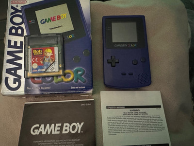 Nintendo Game Boy Color - weinrot - Handheld-System - getestet mit gratis Spiel