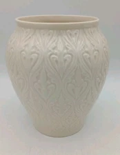 Lenox Kismet Collection Vase Heart Pattern USA Vintage 6.25 Inch Tall