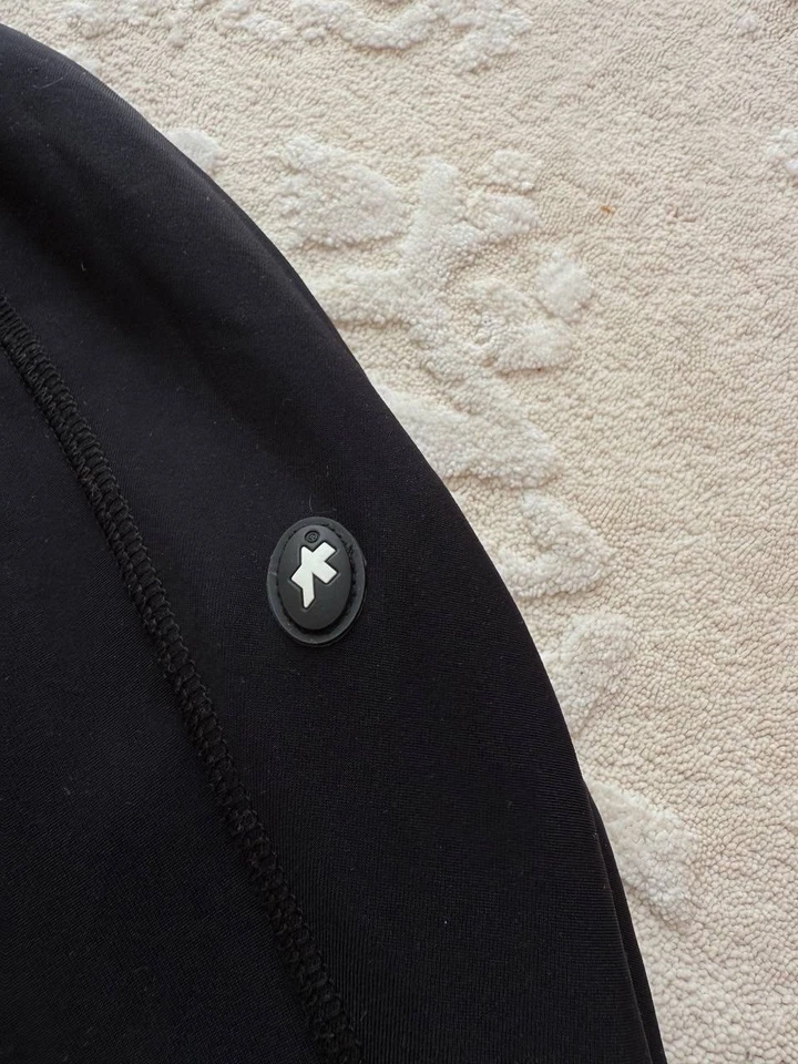 Assos Element One RX900 Cycling Thermal Jacket Black Size L - Image 3 of 4