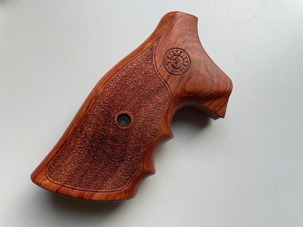 Premium Target Grips For TRACKER/JUDGE 17 44 415 425 627 Rough text #No.8