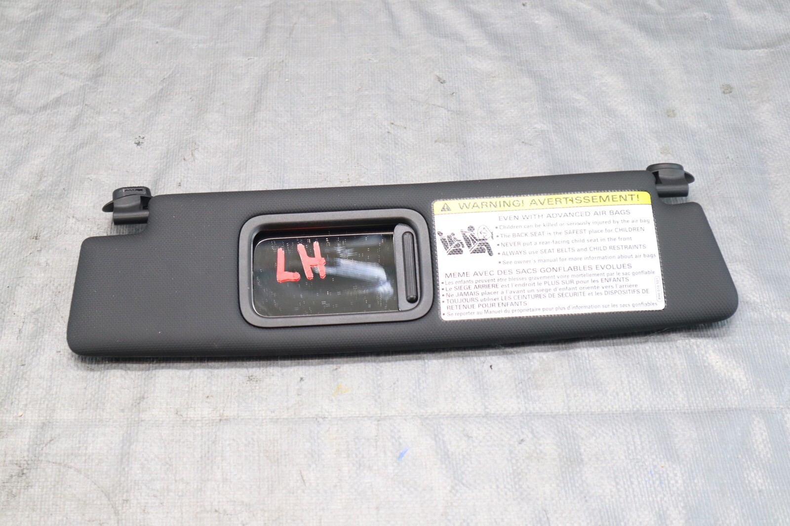 2022 2023 AUDI R8 V10 5.2L AWD OEM LH DRIVER SIDE SUN VISOR ASSY