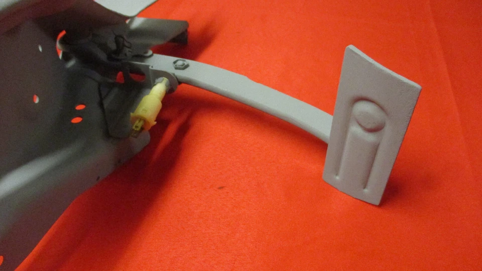 Chevrolet Nova 1975-1979 pedal de freno automático Foto 2 de 4