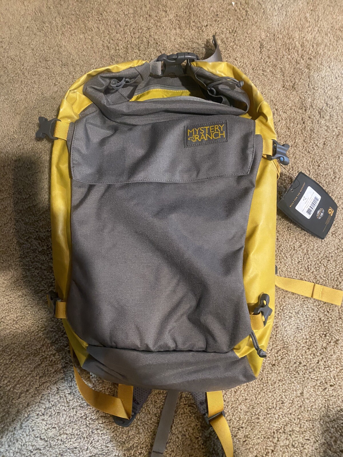 Mystery Ranch Street Zen Travel Pack Hiking Backpack, Lemon/Gravel