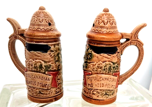 1950 Giftcraft Salt & Pepper Shaker Beer Stein Royal Canadian Police Brewerania - Picture 13 of 13
