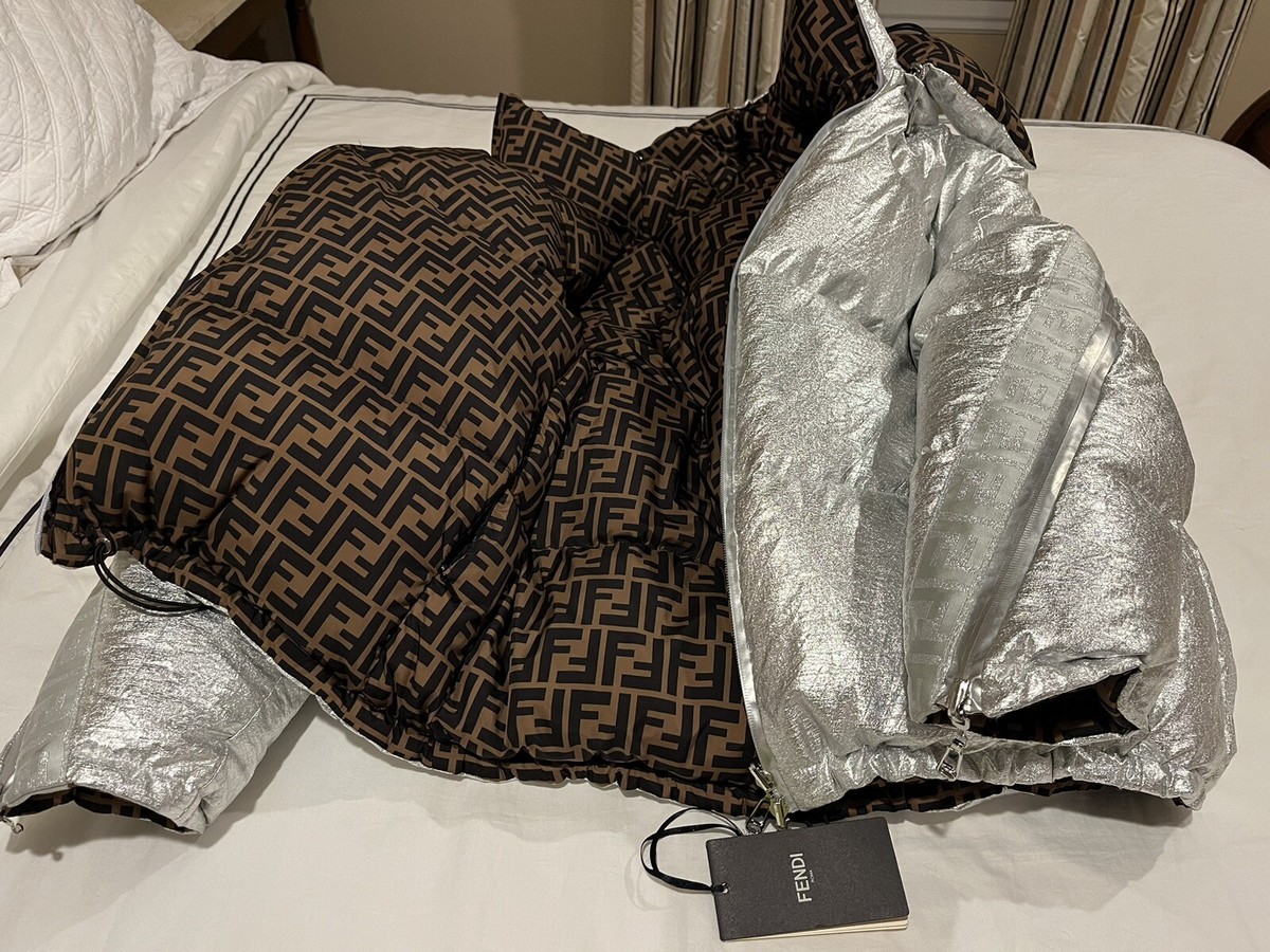 FENDI REVERSIBLE Nicki Minaj Metallic FF Logo DOWN PUFFER FENDI REVERSIBLE Nicki Minaj Metallic FF Logo DOWN PUFFER