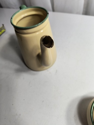 Vintage Enamelware French Coffee Tea Pot Beige With Green Trim Made In Sweden - 第 19/21 張圖片