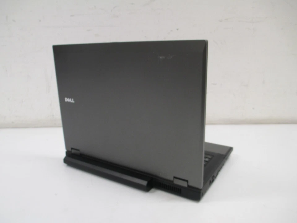 Laptop Dell Latitude E5410 sin disco duro sin sistema operativo arranca al BIOS I5-1ª generación teclado defectuoso Foto 3 de 4