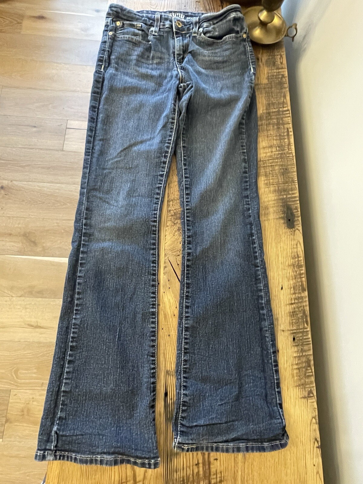 Signature By Levi Strauss & Co. Womens Modern Boot Cut Jeans Blue Stretch 6 M