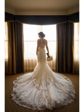 Enzoani Jodie 10 Wedding Dress Mermaid Lace Strapless Train Button/Loop Back Zip