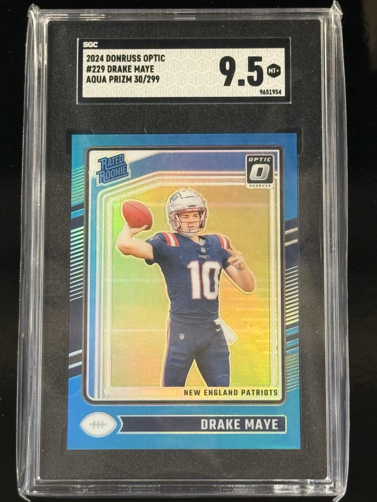 2024 Donruss Optic #229 Drake Maye Aqua Prizm /299 SGC 9.5 Raw $300-400! Rare🔥