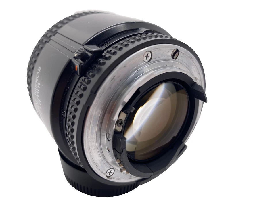 [NEAR MINT] Nikon Nikkor AF 85mm f/1.8 Portrait Lens for NIKON F From JAPAN - Image 4 of 4