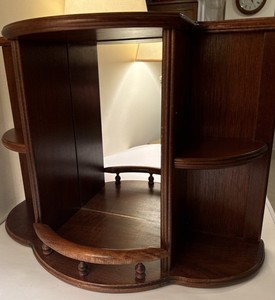 Vtg Wooden Mirrored Curio Cabinet With Spindle Railing And Plate Holder