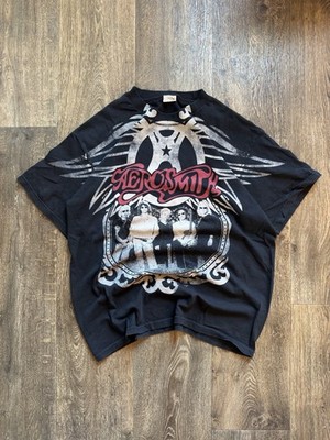 Men s Short Sleeve Aerosmith 2009 Tour Shirt With Graphic Design On Front