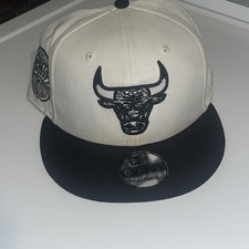 Chicago Bulls 1966 Establish White w/Black Bill 9FIFTY New Era Cap NBA Snapback