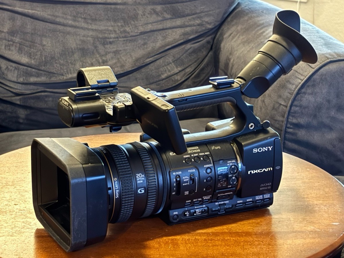 Professional Camcorder Sony Nxcam Avchd Mpeg2 Sd Price Sony HXR