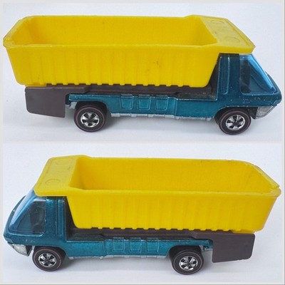 Hot Wheels Redline Aqua HK The Heavyweights Dump Truck Yellow Dump Body Nice