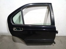 Porte arrière et accessoires Rover 45