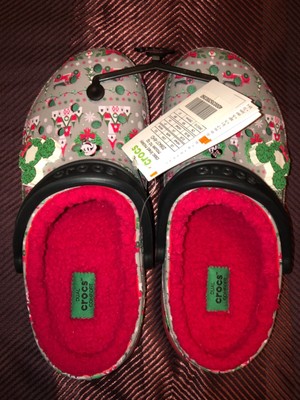 2019 disney christmas crocs