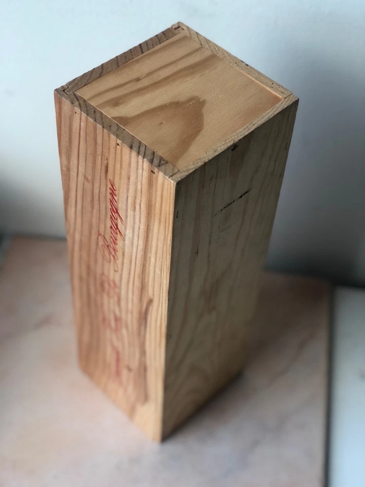 Grands Vins de Bourgogne, Vintage Wooden Burgundy Wine Crate / Sliding Wood Box - Image 3 of 4
