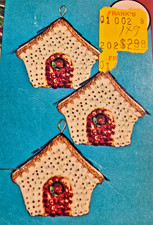 Walco Makes 3 HOUSES COTTAGES Gold/Red Vtg Sequin Bead Christmas Ornament Kit