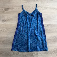 Morgan Taylor Women's Blue Animal Print Satin Full Slip M Lace 100 Polyester