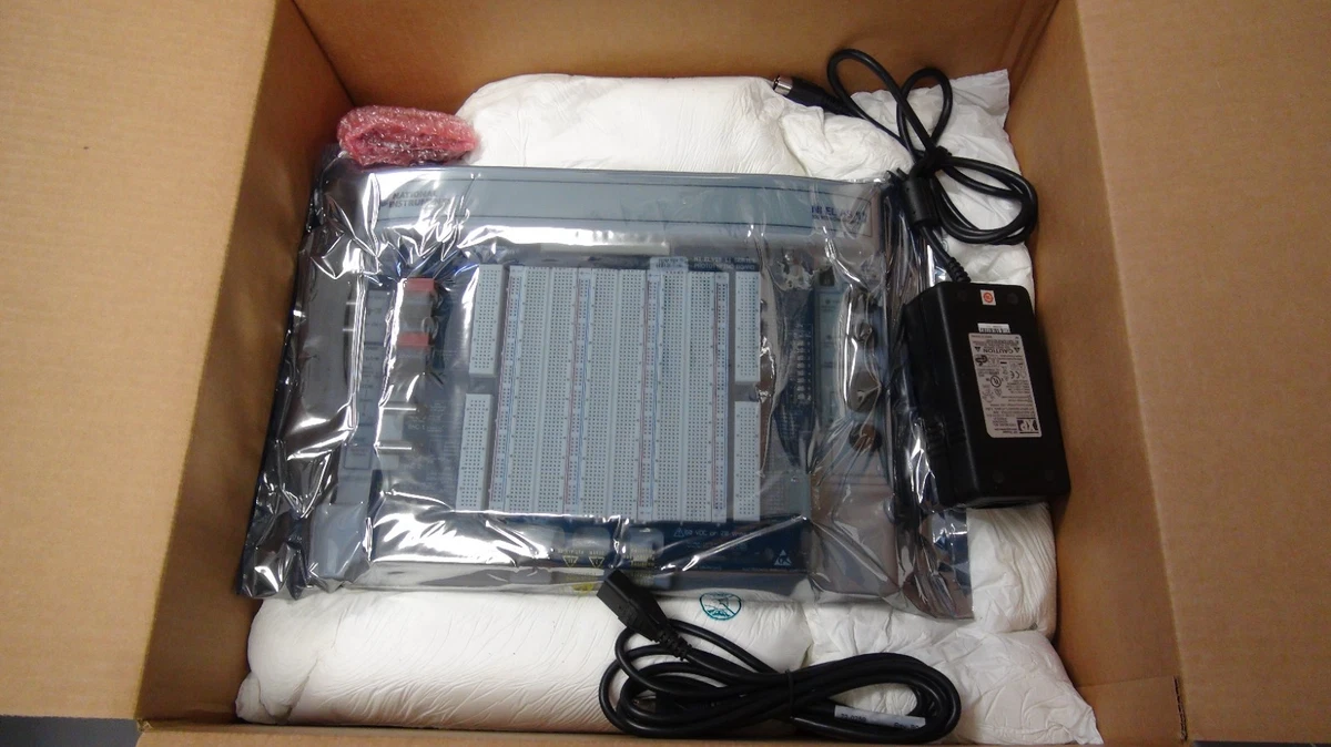 Tarjeta NI PCIe-GPIB National Instruments - Nueva, Para Conectar Instrumentos GPIB A PC (778930-01)