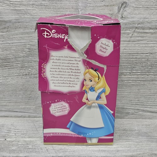 Disney Alice nel paese delle meraviglie bambola porcellana ottone chiave ricordo 2006 scatola danneggiata - Foto 6 di 13