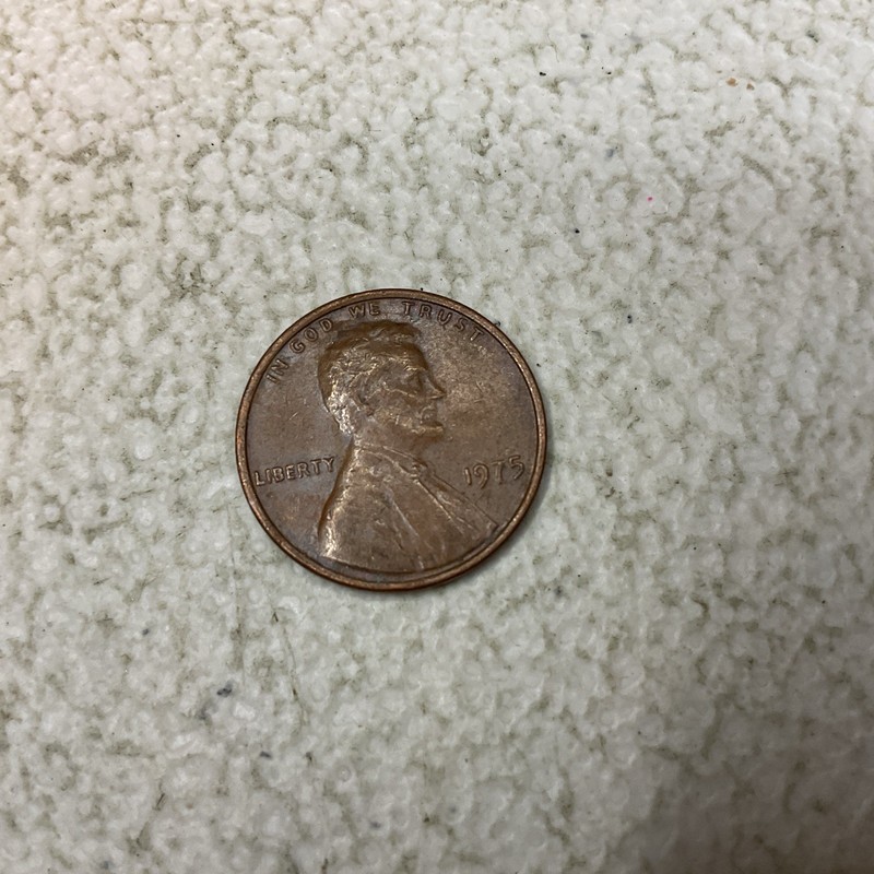 1975 Lincoln Memorial, United States Penny.