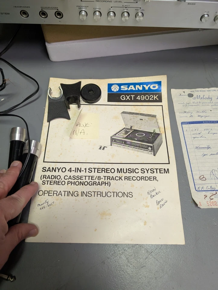 Sanyo GXT-4902K Stereo Music System 1970s Includes Record, Cassette And 8 Track - Image 2 of 4