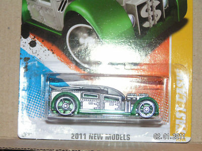 HW HOT WHEELS 2011 NEW MODELS #7/50 FAST CASH HOTWHEELS ARMORED TRUCK SLVR/GRN
