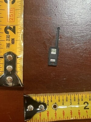 1/2 G.I. Joe Ultimates SNAKE EYES timber 7-Inch  SUPER 7 Walkie talkie RADIO