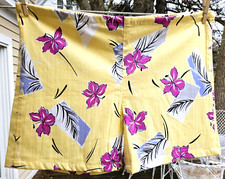 Vintage Hilo Hattie's Floral Shaka Shorts Size XL Hawaii Swim Trunks Drawstring