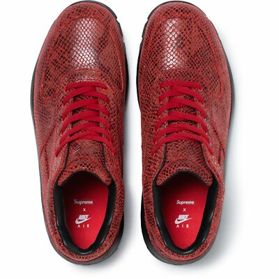 nike goadome supreme