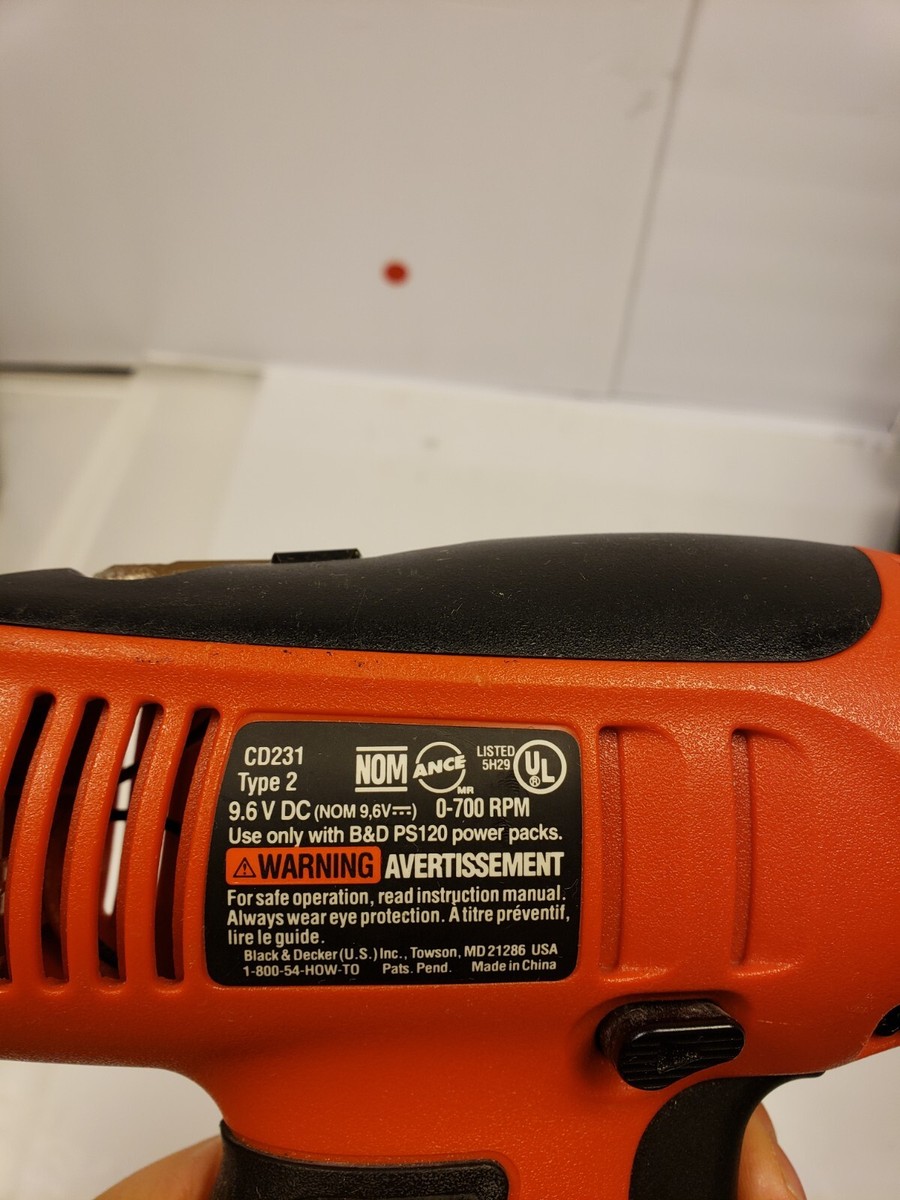Black & Decker Firestorm 9.6V Drill/Driver CD231 And Battery