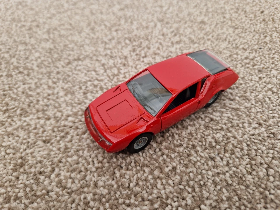 CORGI SOLIDO 1/43 CLASSIC ALPINE RENAULT DIECAST MODEL CAR - Image 2 of 3