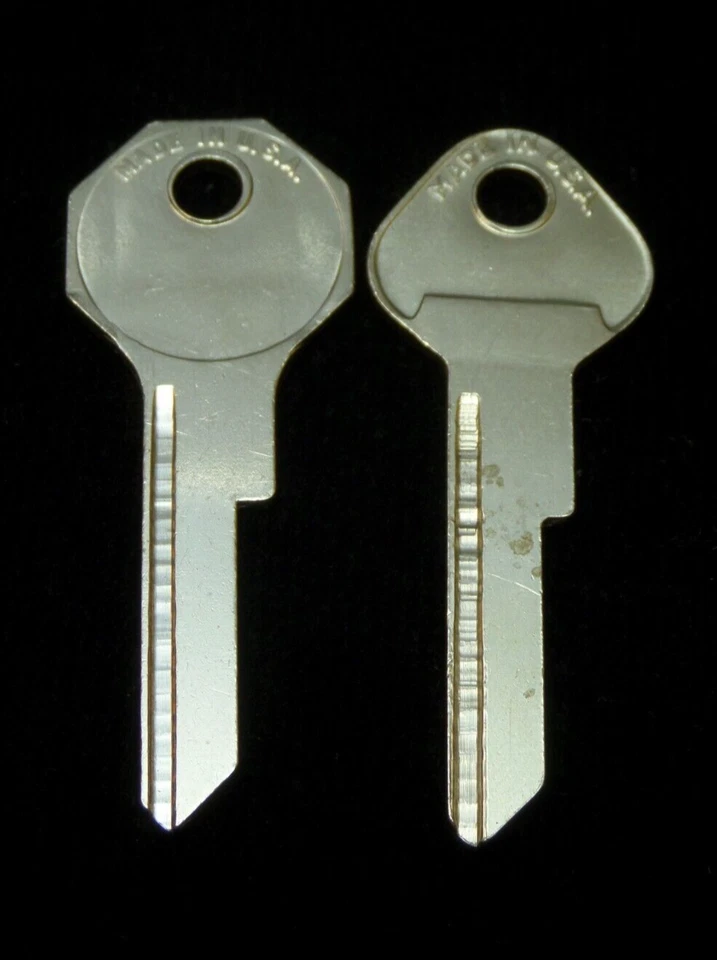 Juego de llaves Mopar 1949-1955 en blanco de YALE Plymouth Dodge Chrysler Desoto Imperial Foto 2 de 4