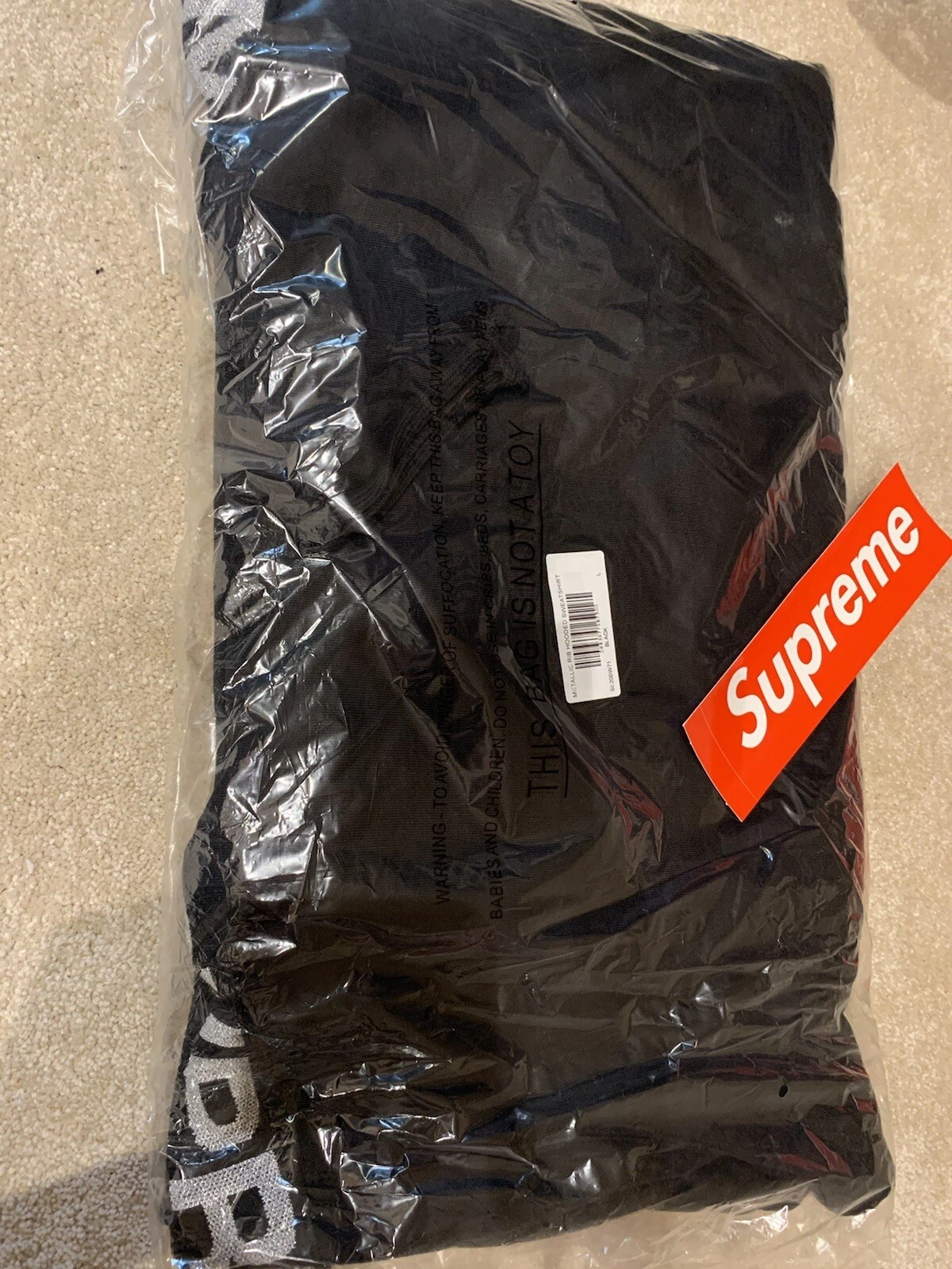 Sweat shirt à capuche à côtes métalliques Supreme taille L flambant neuf