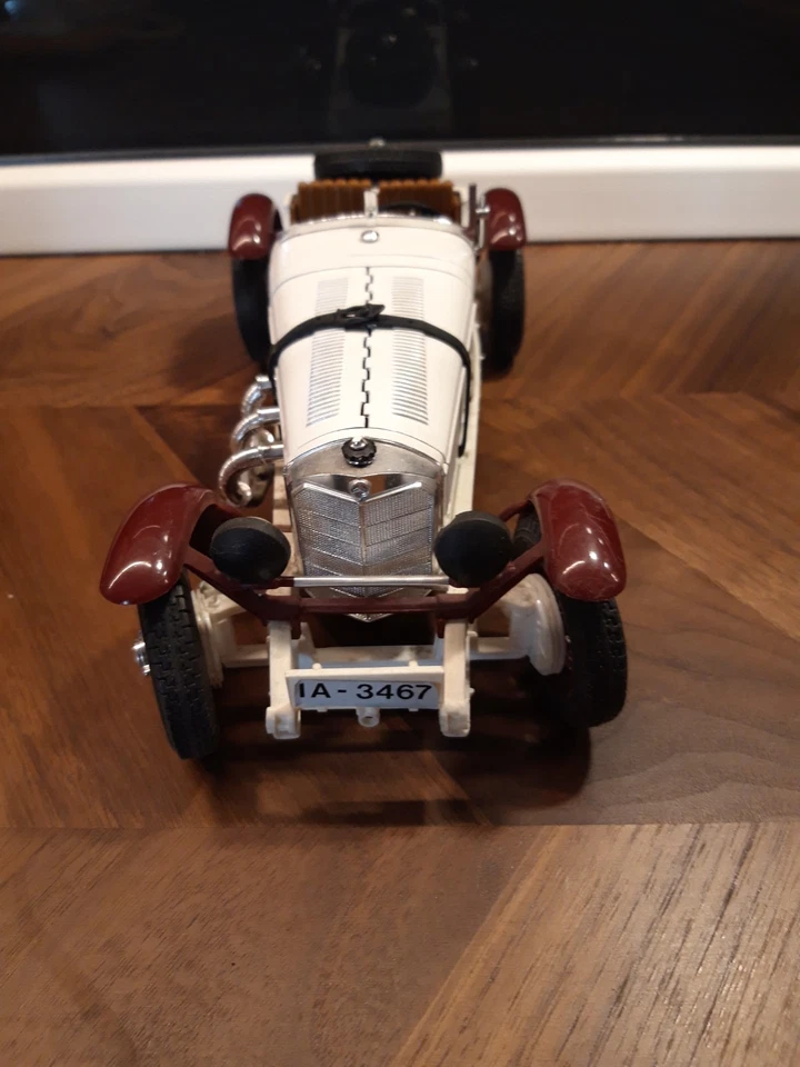 MERCEDES SSK 1/18 BBURGO usato piccole imperfezioni - Immagine 4 di 4