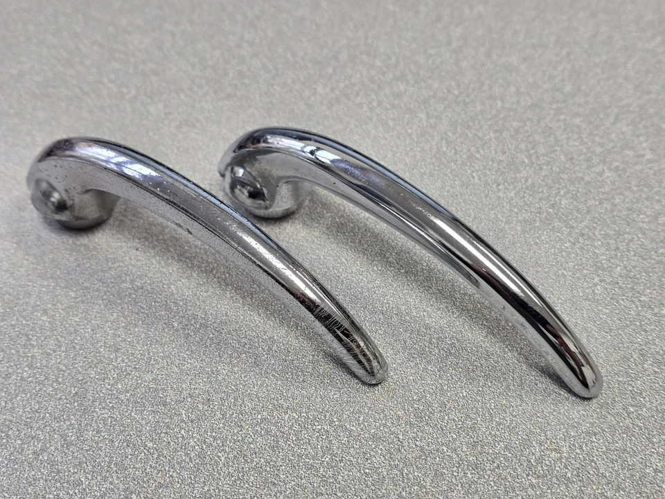 PAIR USED ORIGINAL GENUINE PORSCHE 356 A B C SC CHROME INTERIOR DOOR HANDLES #6 - Image 3 of 4