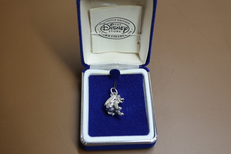 Vintage Disney Charm Collection, Copper, 925SS 4.5DWT, 1913/10,000 OCT1994