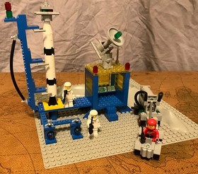 LEGO 483 Alpha-1 Rocket Base (complete) w/ original box/instructions